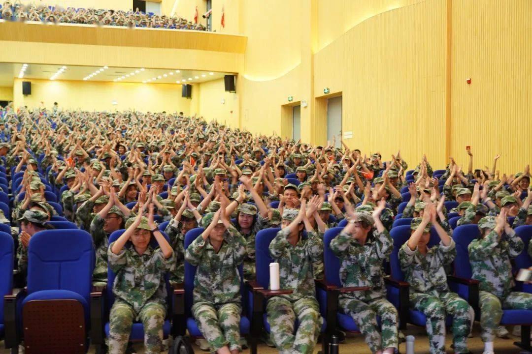 妙鸭相机app下载官网